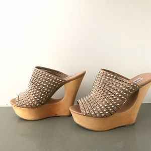 Steve Madden Studded Wedge